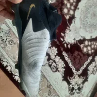 کفش چمنی ۱۰ نایکی