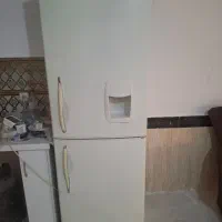 یخچال یخساران تمیز