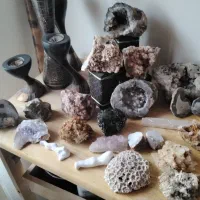 تعدادی سنگ راف