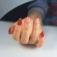 کاشت و ترمیم ناخن