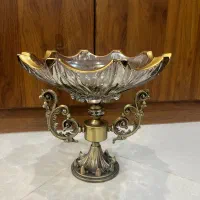 ظرف پذیرایی کریستال پایه دار