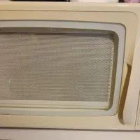مایکروفر در حال استفاده