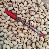 پسته رفسنجان، فندقی و احمد آقایی شورسنتی و خام