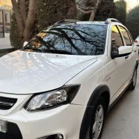 کوییک r سفید مشکی مدل 1401