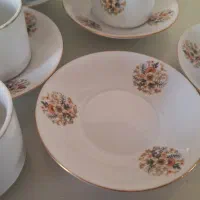 فنجان قدیمی|کلکسیون اشیاء عتیقه|محمدیه-قزوین, |دیوار