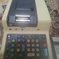 ماشین حساب قدیمی