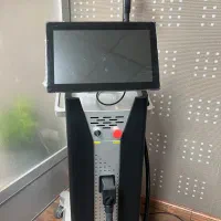 اپراتور لیزر فیشال هایفو ماساژور همگی خانم