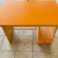 میز تحریرکامپیوتر صندلی رگال چراغ