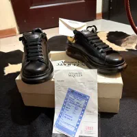 کتونی و کفش الکساندر مک کوئین (Alexander McQueen)