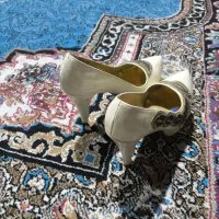 کفش نو تمیز|کیف، کفش، کمربند|یاسوج, |دیوار