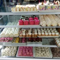 ارسال شیرینی به سراسر شهر واستان|خدمات پذیرایی، مراسم|بیرجند, |دیوار