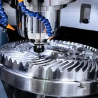 اپراتور فرز cnc