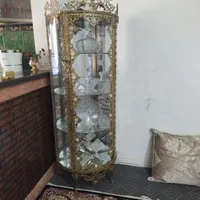 بوفع ویترینی برنجی|بوفه، ویترین، کنسول|قرچک, |دیوار