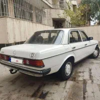 مرسدس بنز سفید موتور مشکی E200 1982|خودرو کلاسیک|تهران, بهجتآباد|دیوار