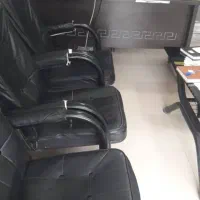 یک دست صندلی برای دفتر کار