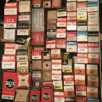 لامپ تصویر (خلا) تلویزیون‌ رادیو‌ قدیمی