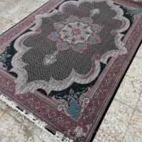 فرش ۷۰۰شانه ریزماهی|فرش|خوی, |دیوار
