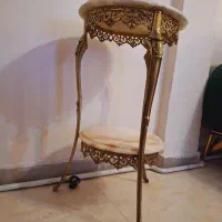 میز تلفن برنجی