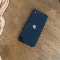 ایفون se 2020