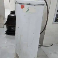 دو عدد آبگرمکن گازی سالم و تمیز