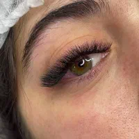 آموزش مژه لیفت لمینت وکاشت هیدن با تضمین یادگیری