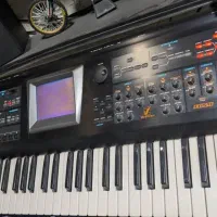 فروش سینتی سایزر roland v-synth در حد نو|پیانو، کیبورد، آکاردئون|مشهد, شهید فرامرز عباسی|دیوار