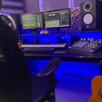 استودیو ضبط صدا/آهنگسازی و تنظیم/میکس و مسترینگ