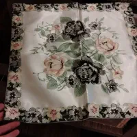 یک جفت کوسن ساتن نو