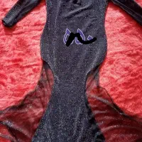 لباس و روسری مجلسی در حد نو