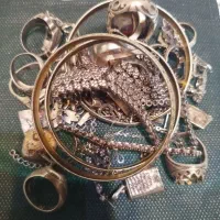 نقره شکستتو بیار ب بالاترین قیمت بخرم