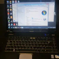 Laptop dell p3371 seleron 1g ram 150gb