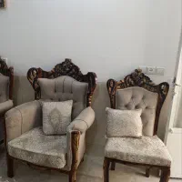 مبل سلطنتی ۹ نفره به همراه بوفه و میزتلفن در حد نو|مبلمان خانگی و میز عسلی|حمیدیا, |دیوار