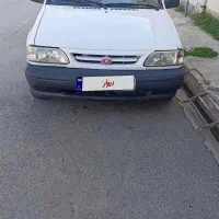 پراید‌۹۵بی‌رنگ