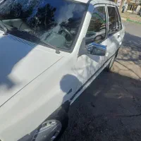 پراید صندق دار