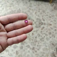یاقوت طبیعی|جواهرات|لاهیجان, گلستان|دیوار