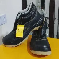 کفش ایمنی
