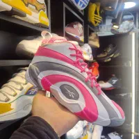 کتونی اورجینال آکبند