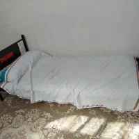 تخت یک نفره