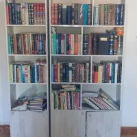 فروش یک مجموعه کتاب های نفیس با کتابخانه