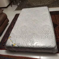 تشک دست دو - دارای ایراد تو رفتگی  اندازه کف دست|تشک تختخواب|تهران, کوهک|دیوار