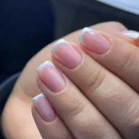 خدمات وآموزش کاشت ناخن فقط200آموزش1500|خدمات آرایشگری و زیبایی|کرمانشاه, |دیوار