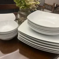 سرویس  غذاخوری ۶نفره چینی مربع