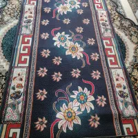 دو عدد پشتی سرمه ای و دو عدد موکت کناره یا راهرو|فرش|کرمانشاه, |دیوار