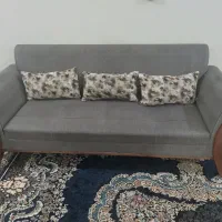 مبلمان ۷ نفره و گل میز