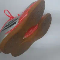 کفش فوتسال