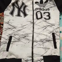 سویشرت آدیداس مفت تن خور خوب