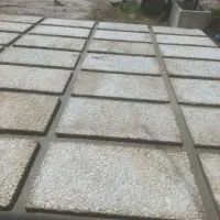 کارگر کاشی کار و سنگ کار