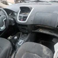 پژو ۲۰۷اتومات سقف فلز مدل ۱۴۰۳ خشک تصادفی|خودرو سواری و وانت|تهران, افسریه جنوبی|دیوار