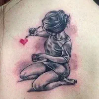 تاتو مینمال بدن فوق حرفه ای