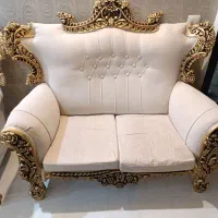 یه دست مبل 9 نفره سلطنتی در حد نو